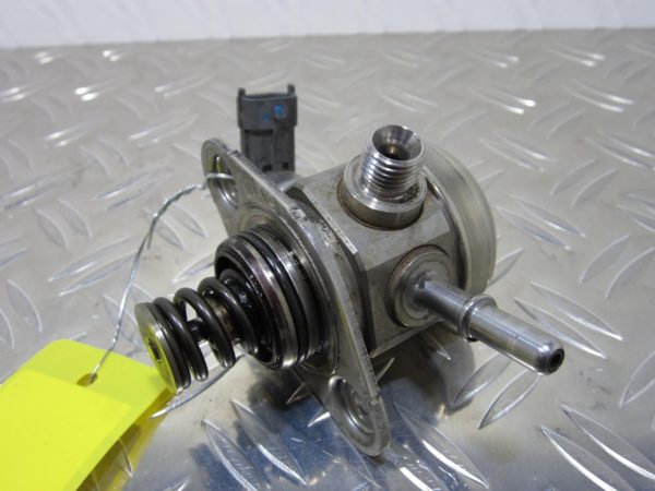 Pompe à carburant HYUNDAI IX 35 PHASE 1 – 353202B100
