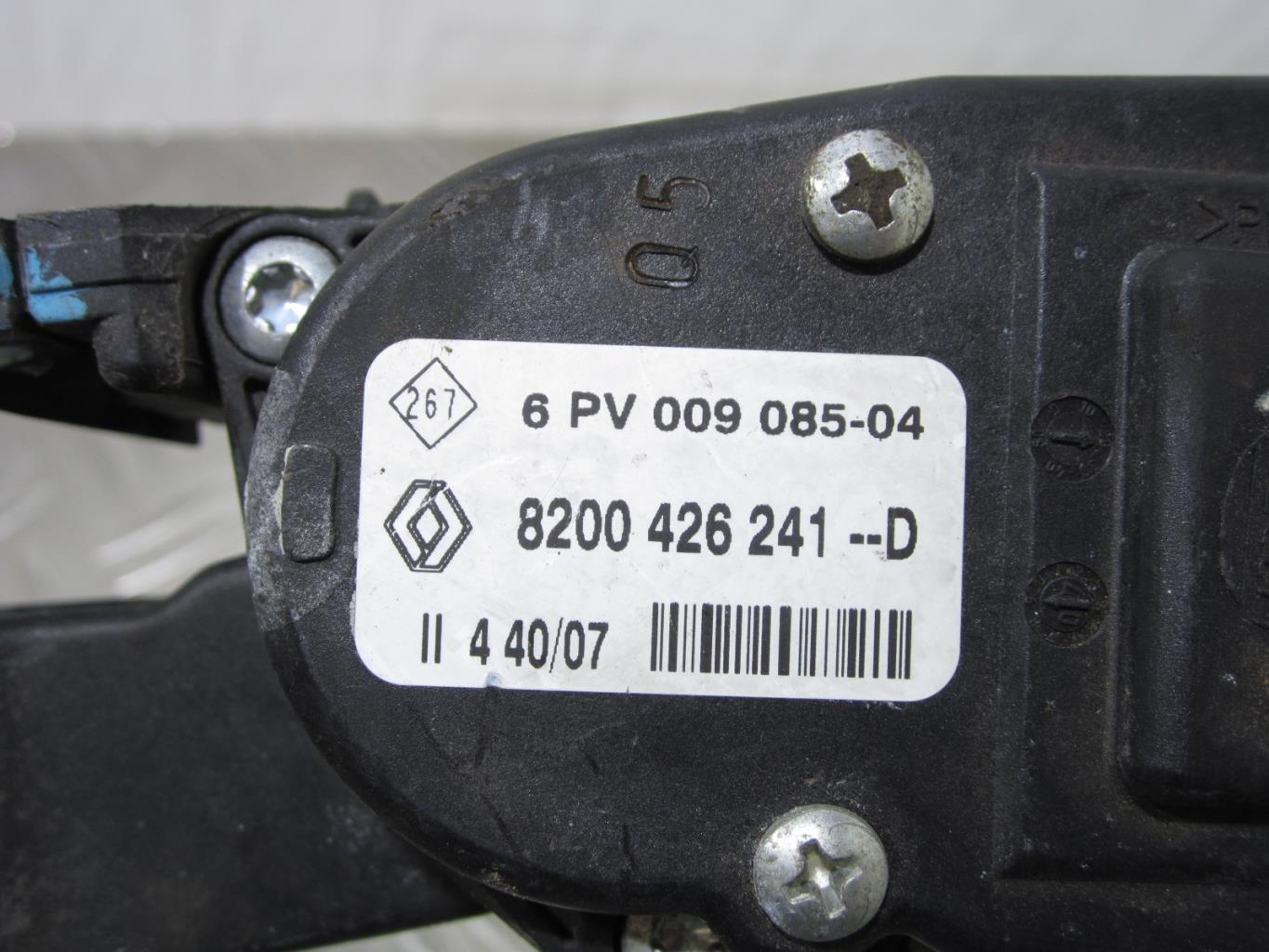 Potentiometre de pedale de gaz d’accelerateur RENAULT TWINGO 2 PHASE 1 – 8200426241 / 8200426241D / 6PV00908504