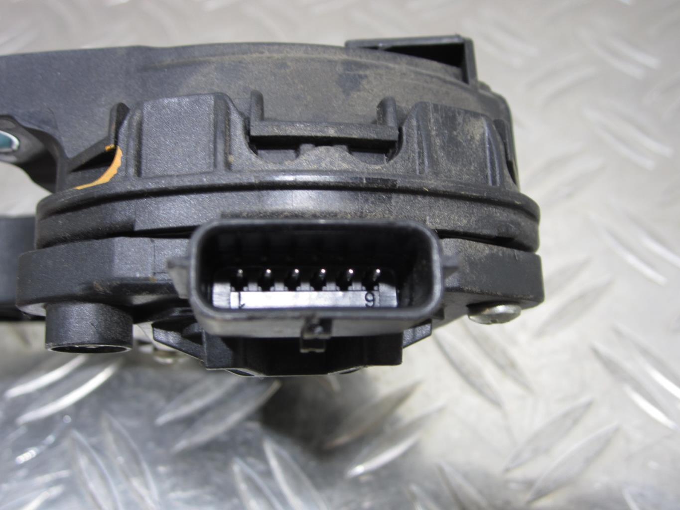 Potentiometre de pedale de gaz d’accelerateur RENAULT MASTER 3 PHASE 1 – 180101626R