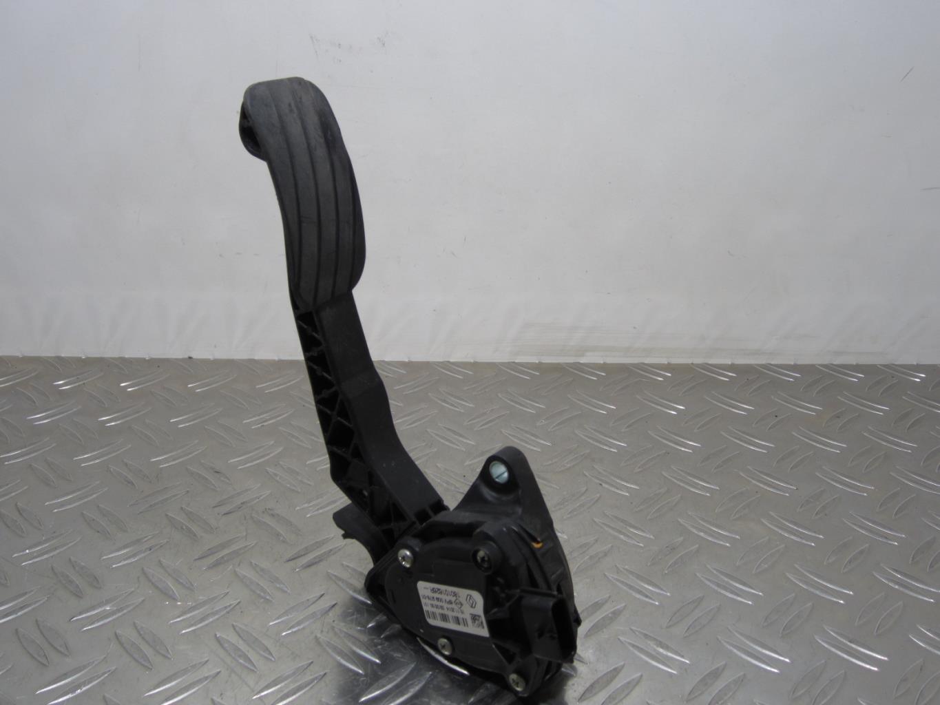 Potentiometre de pedale de gaz d’accelerateur RENAULT MASTER 3 PHASE 1 – 180101626R