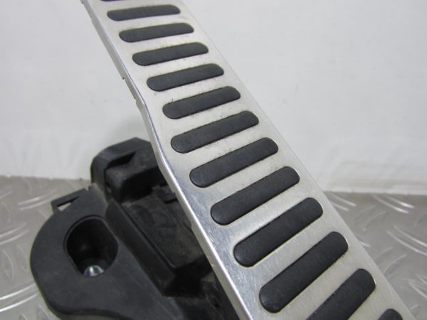 Potentiometre de pedale de gaz d’accelerateur AUDI A3 2 PHASE 1 – 1K1721503N / 6PV00860010