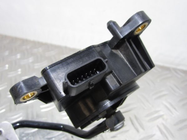 Potentiometre de pedale de gaz d’accelerateur RENAULT MEGANE 2 PHASE 1 – 8200414518