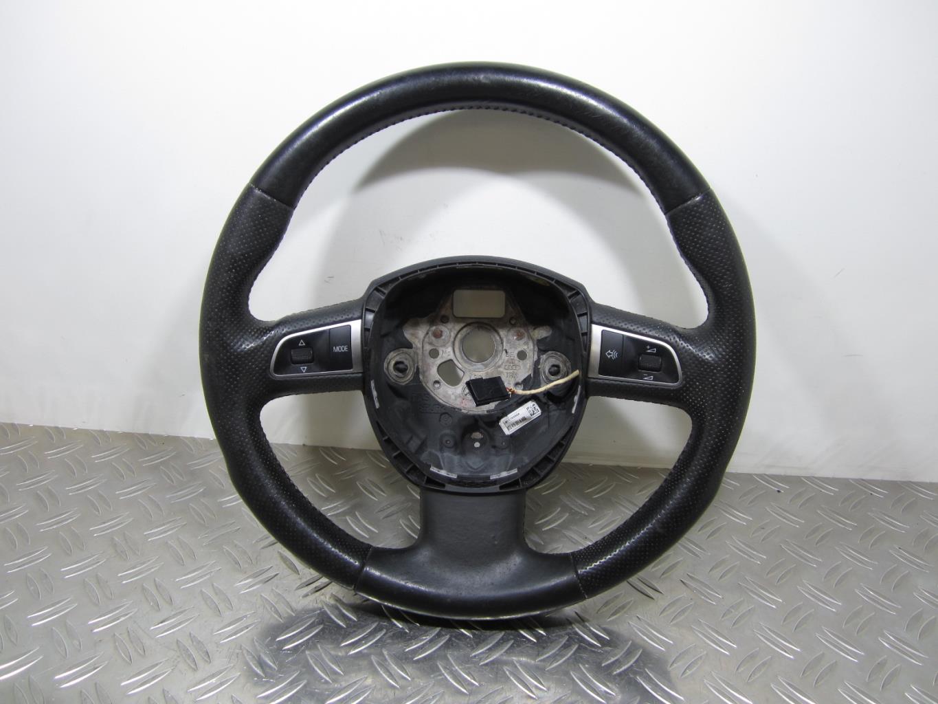 Volant AUDI A5 1 COUPE PHASE 1 – 8T0419091