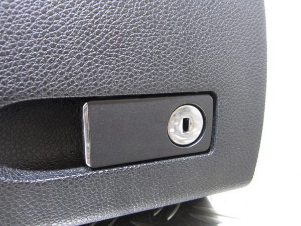 Boite a gants MERCEDES CLASSE C 204 PHASE 1 – A2046800091
