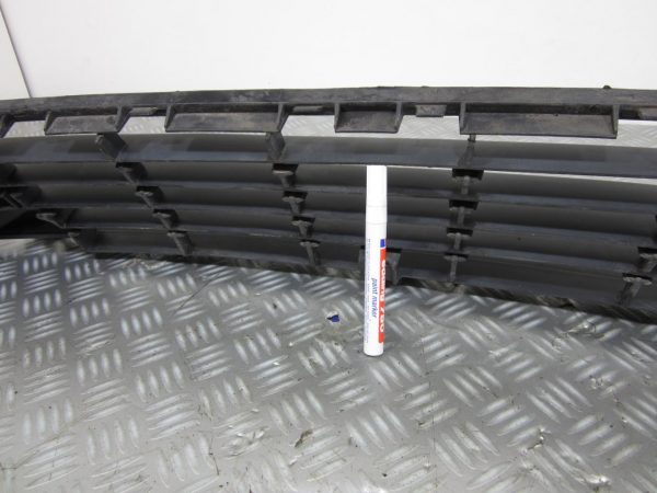 Grille de pare choc CITROEN C5 2 – 9681052677
