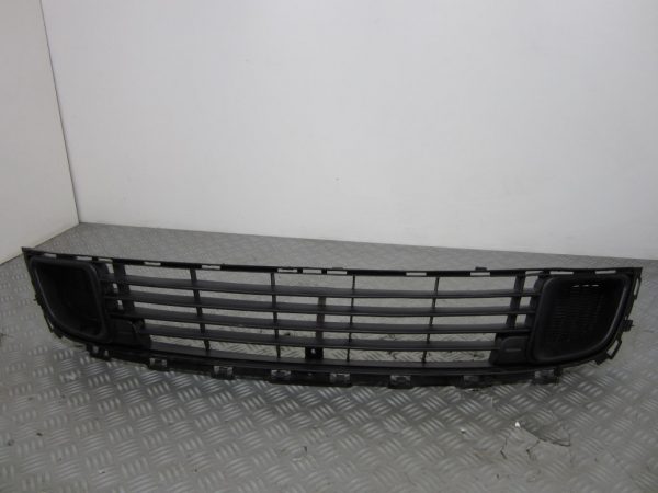 Grille de pare choc CITROEN C5 2 – 9681052677