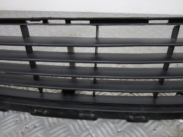 Grille de pare choc CITROEN C5 2 – 9681052677