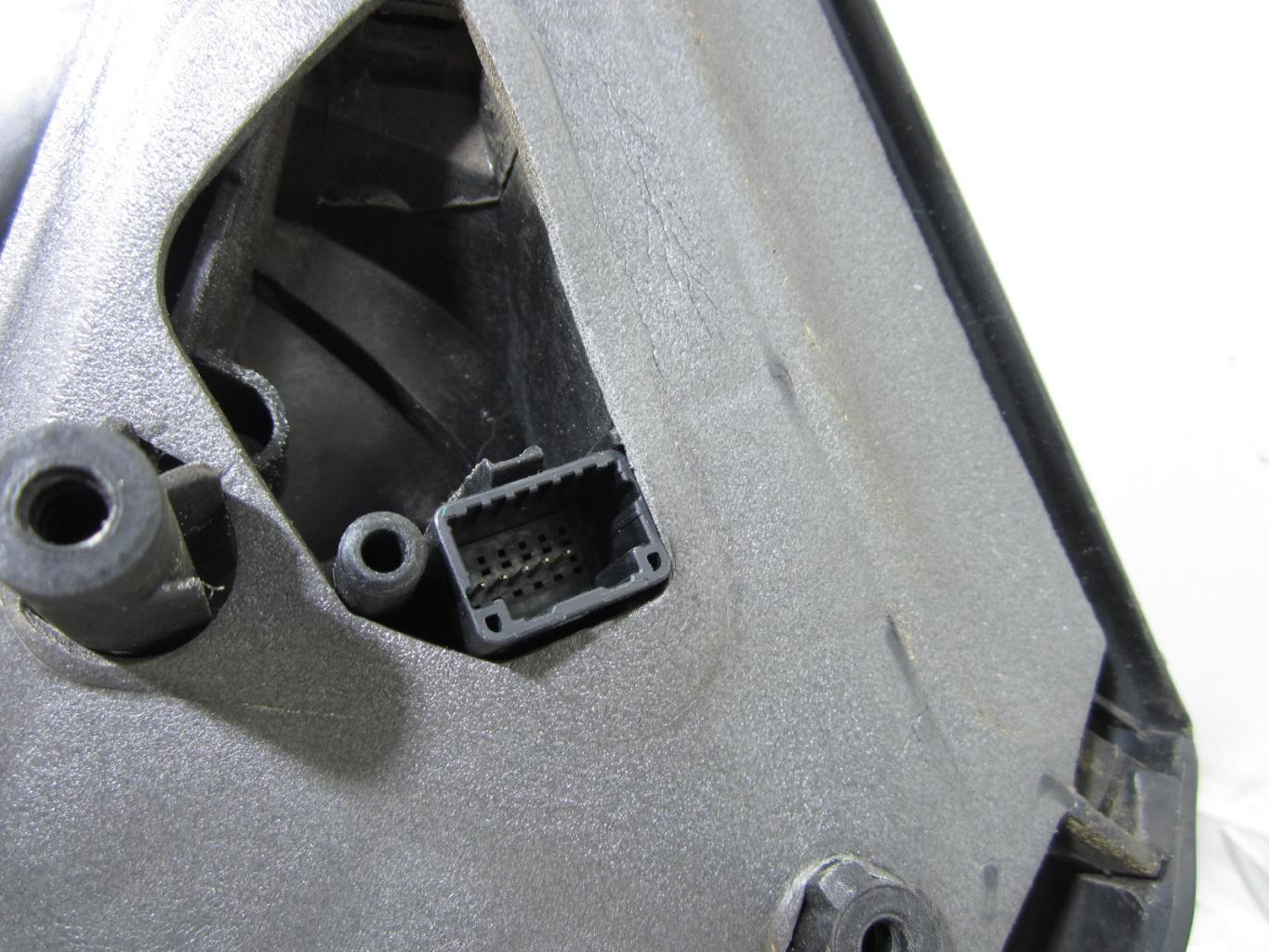 Retroviseur gauche RENAULT CLIO 3 PHASE 1 – 7701061192