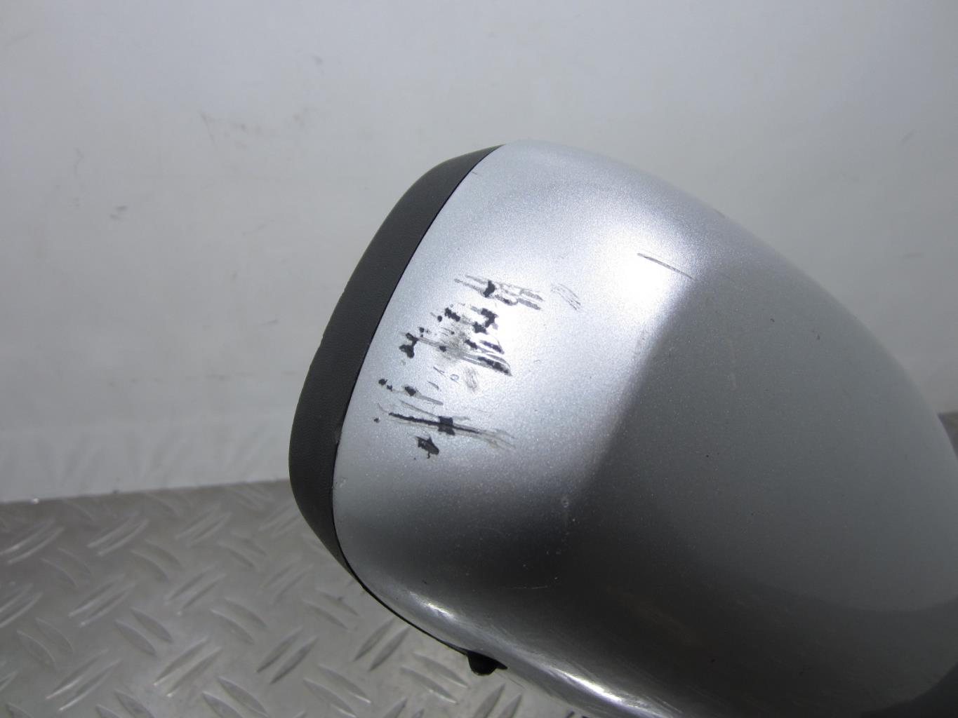 Retroviseur droit RENAULT CLIO 3 PHASE 1 – 7701061193