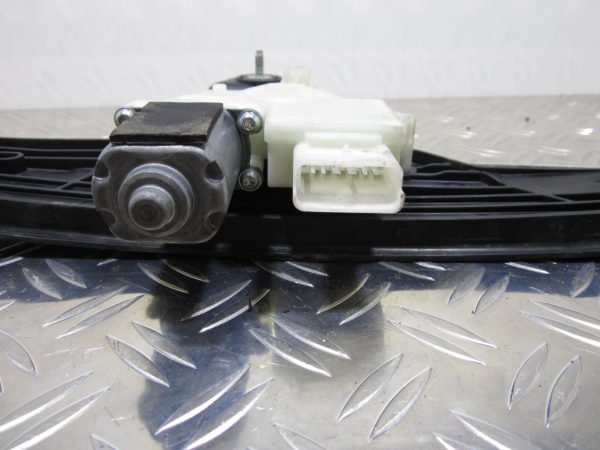 Leve vitre electrique avant gauche RENAULT CLIO 5 – 807216723R