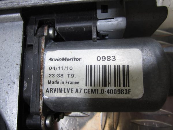 Leve vitre electrique avant droit PEUGEOT EXPERT 2 – 1440161480d