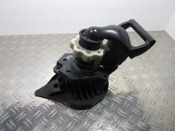 Treuil de roue de secours RENAULT CLIO 3 PHASE 1 – 8200601401