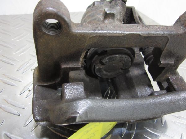 Etrier arriere droit (freinage) RENAULT TRAFIC 2 PHASE 1