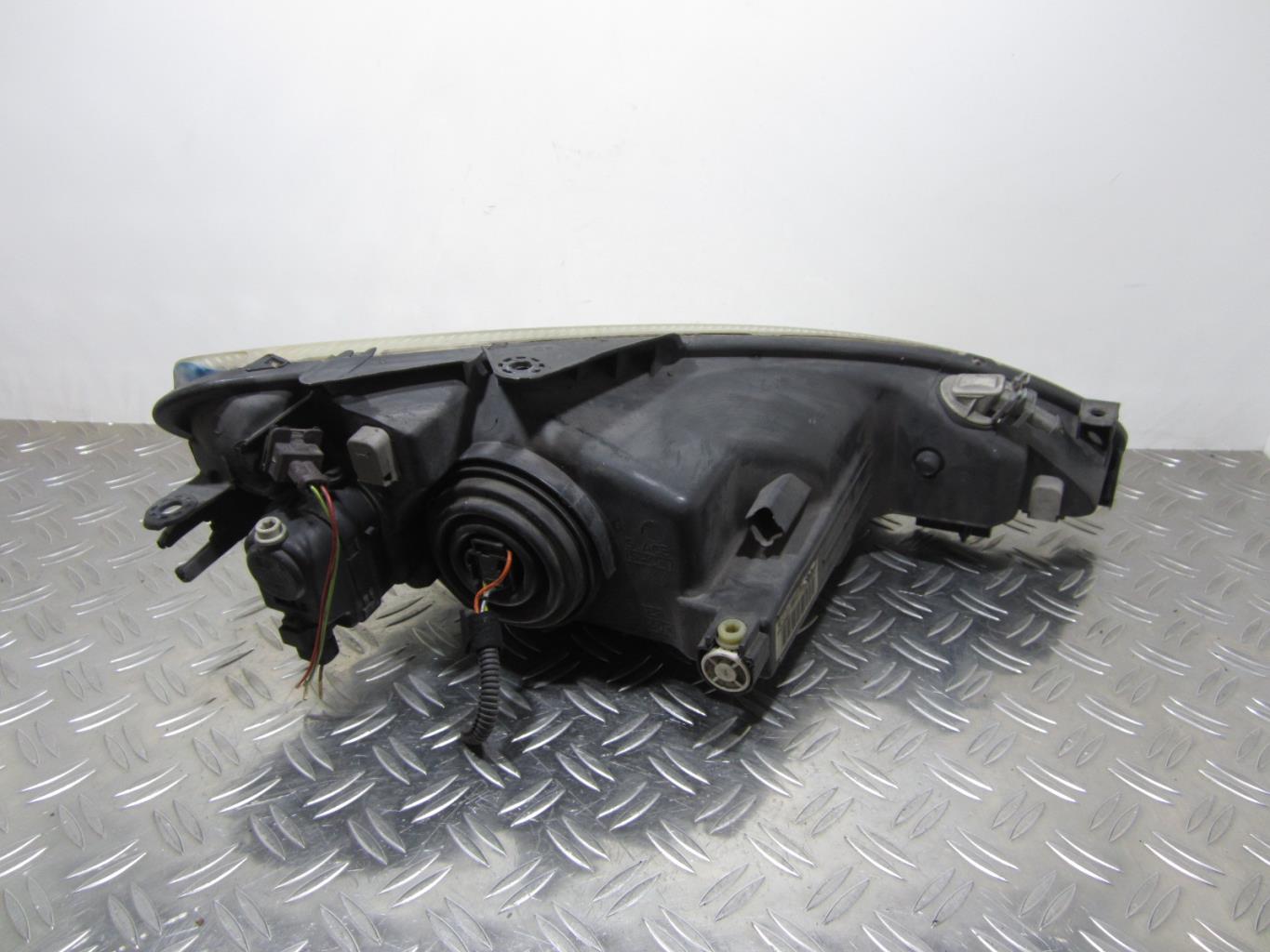 Optique avant principal gauche (feux)(phare) PEUGEOT 206 PHASE 1 – 9640559580 / 89005132