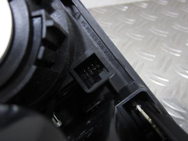 Commande de phare MERCEDES SPRINTER 2 PHASE 1 – A9068301554 / A9065450104