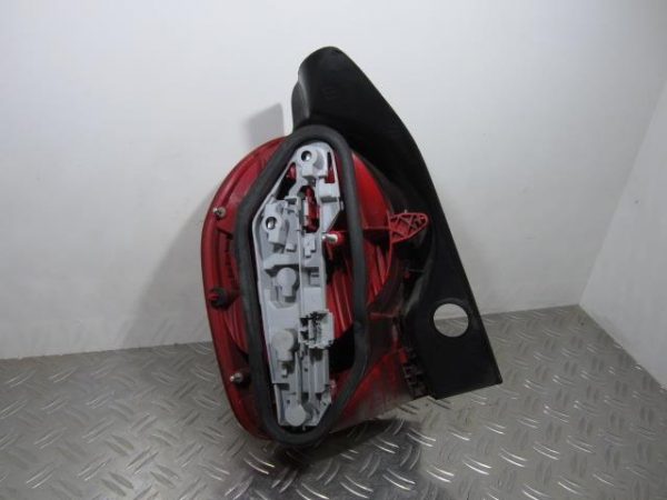 Feu arriere principal droit (feux) RENAULT MODUS PHASE 1 – 8200538785
