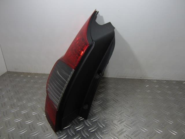 Feu arriere principal gauche (feux) RENAULT SCENIC 2 PHASE 2 – 8200474328 / 2SK009467