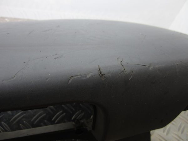Baguette d’aile arrière droite RENAULT TRAFIC 2 PHASE 1 – 8200201457