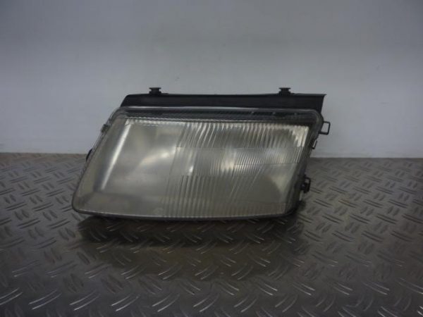 Optique avant principal gauche (feux)(phare) VOLKSWAGEN PASSAT 4 PHASE 1 – 3B0941017R