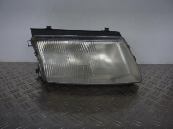 Optique avant principal droit (feux)(phare) VOLKSWAGEN PASSAT 4 PHASE 1 – 3B0941018R