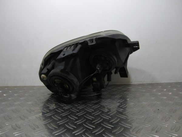 Optique avant principal gauche (feux)(phare) RENAULT CLIO 2 PHASE 1 – 7701045174 / 14861100
