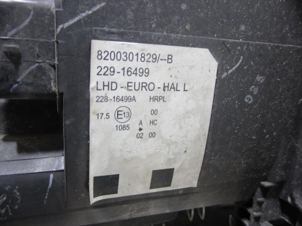 Optique avant principal gauche (feux)(phare) RENAULT MODUS PHASE 1 – 8200301829