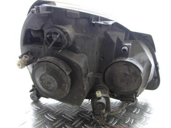 Optique avant principal gauche (feux)(phare) RENAULT CLIO 2 PHASE 2 – 7701057654