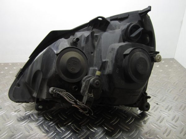 Optique avant principal droit (feux)(phare) RENAULT CLIO 2 PHASE 2 – 7701057658