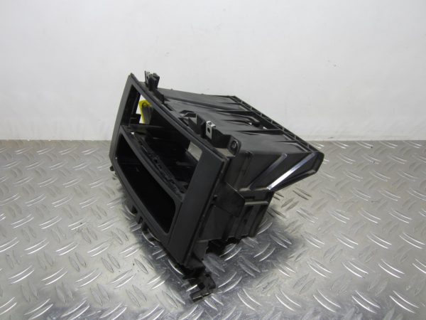 Console central (interieur plastique) MERCEDES SPRINTER 2 PHASE 1 – a9066890531