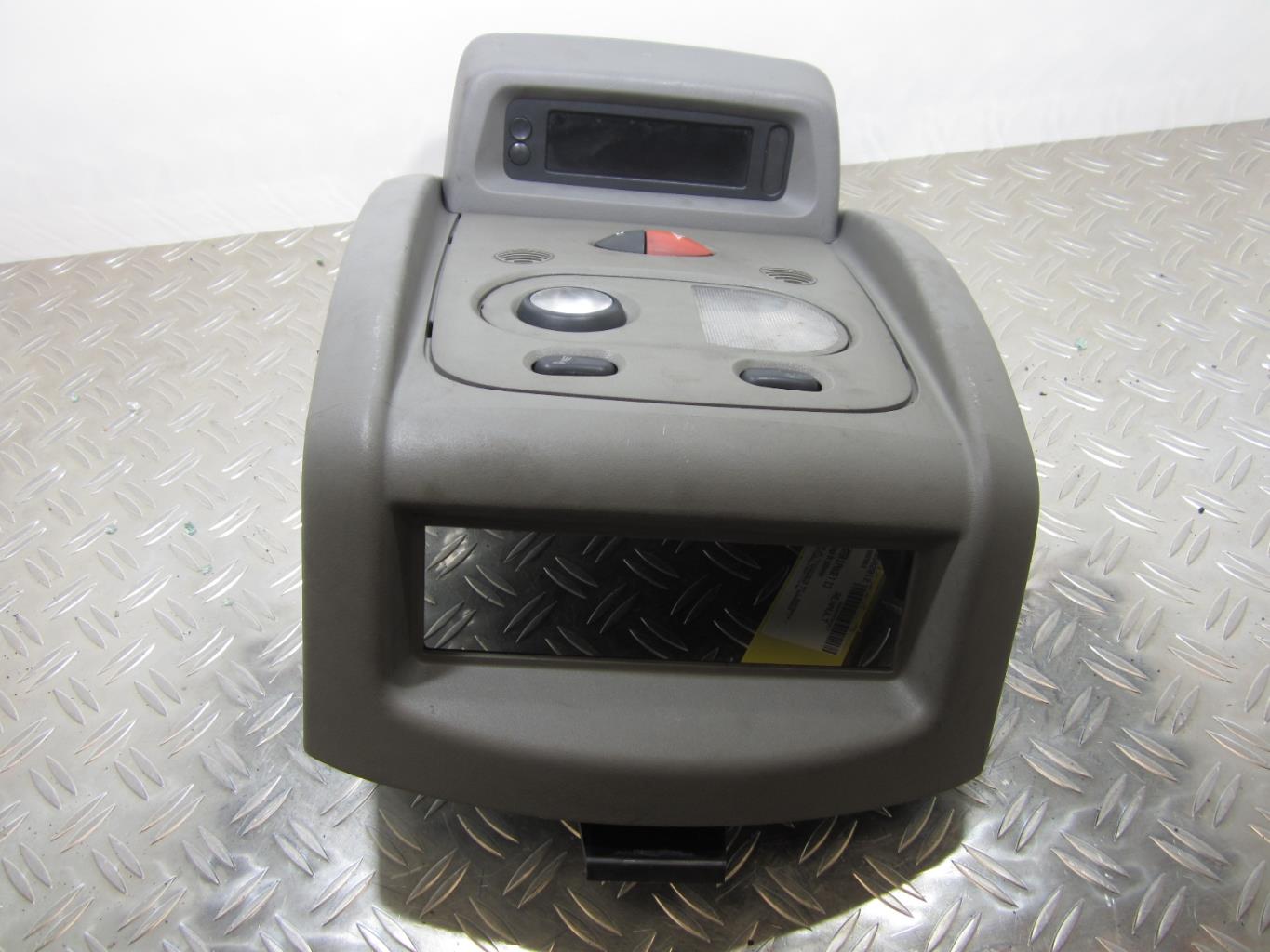 Eclairage de plafonnier RENAULT MASTER 3 PHASE 1 – 8200784510 / 8200817413 / 969800003R / 969800005R / 969805755R