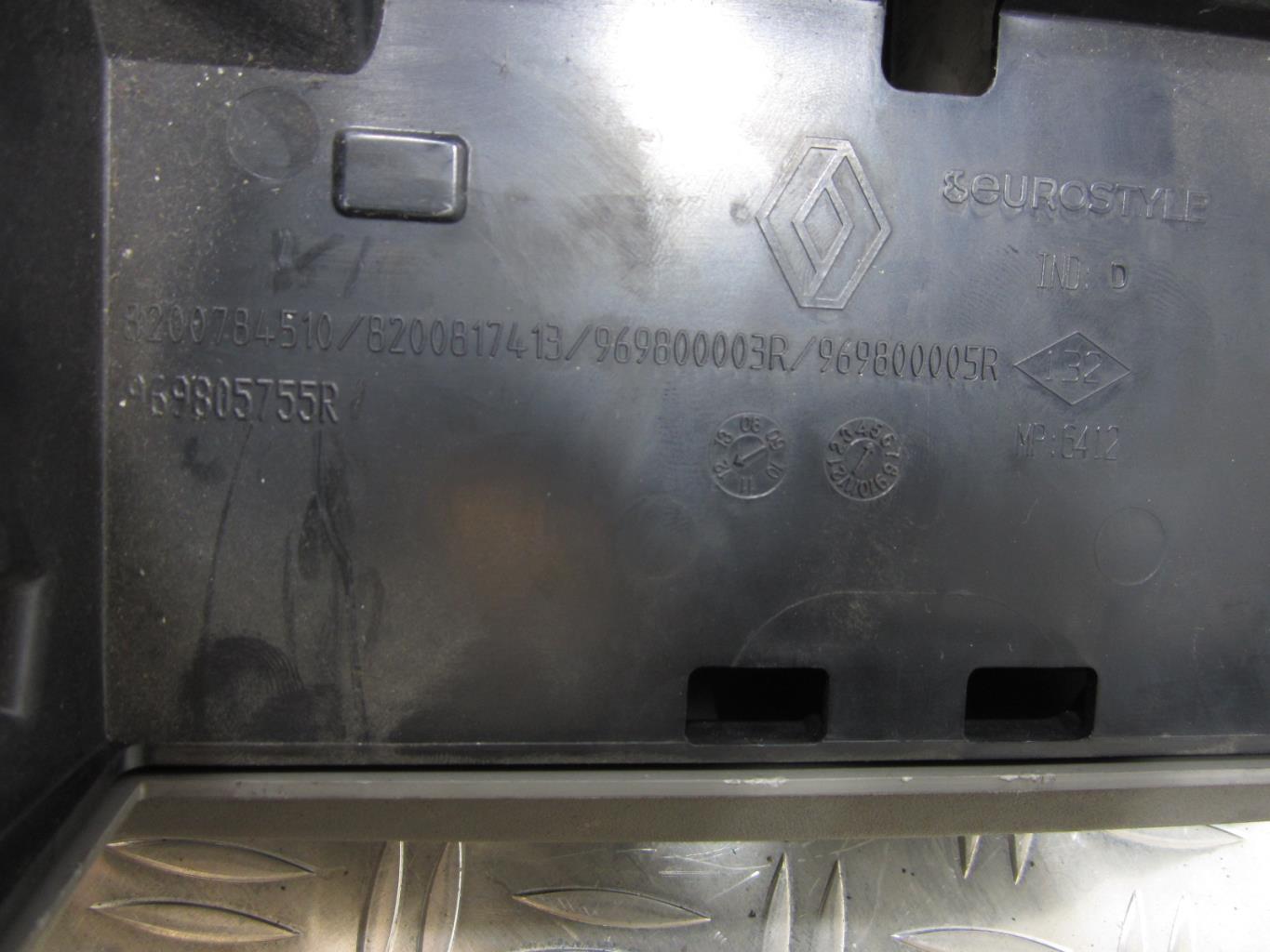 Eclairage de plafonnier RENAULT MASTER 3 PHASE 1 – 8200784510 / 8200817413 / 969800003R / 969800005R / 969805755R