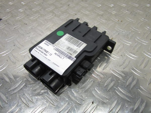 Boitier servitude moteur (BSM) RENAULT LAGUNA 3 PHASE 1 – 243800002r