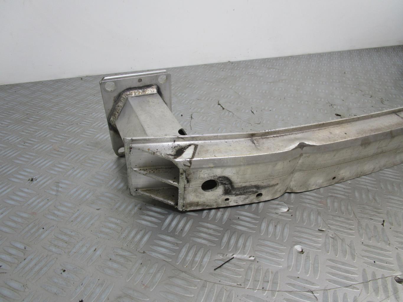 Renfort pare choc avant (traverse) PEUGEOT 308 2 PHASE 1 – 9677378580