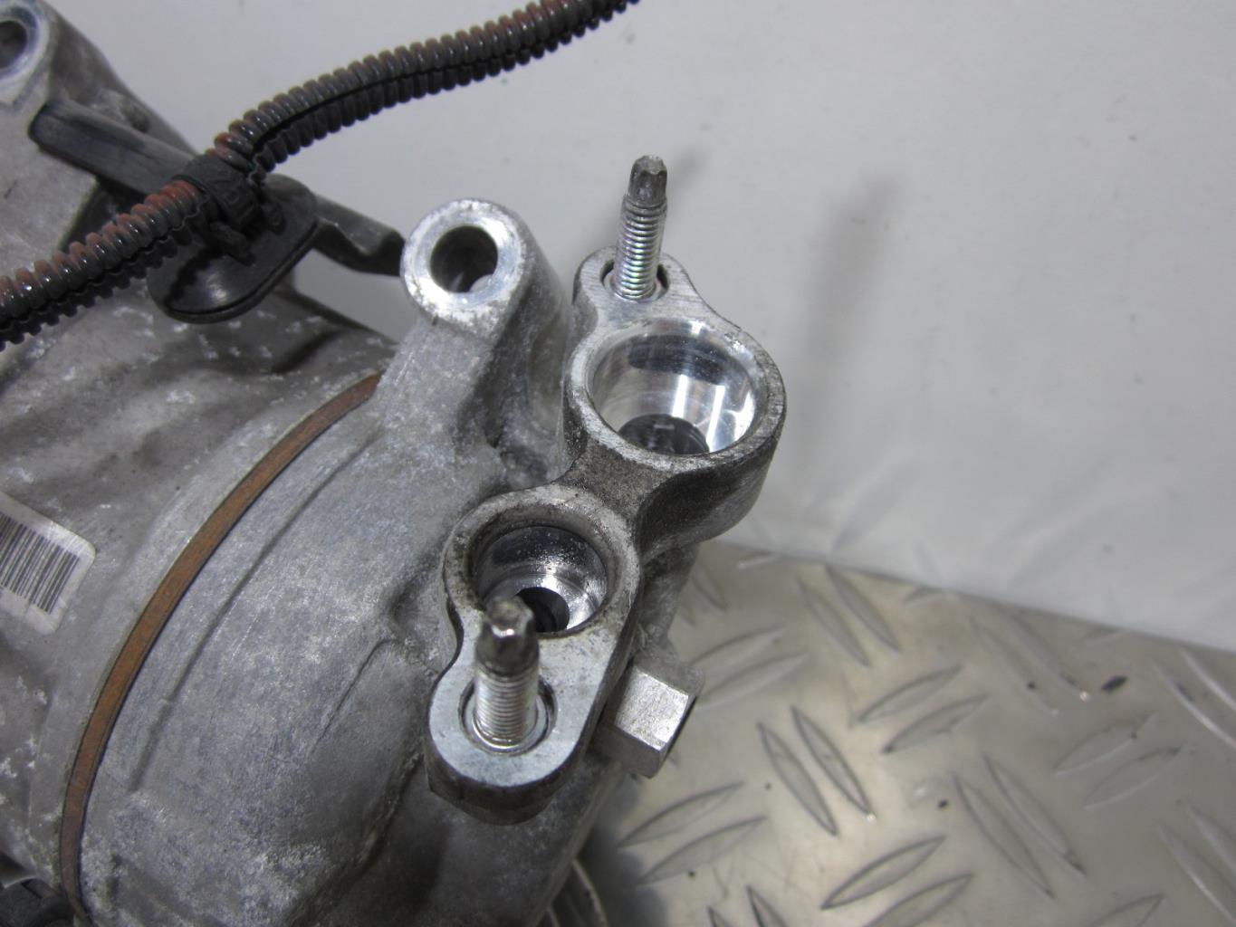 Compresseur clim PEUGEOT 308 2 – 9675655880 / 9809274280 / Z0015242D