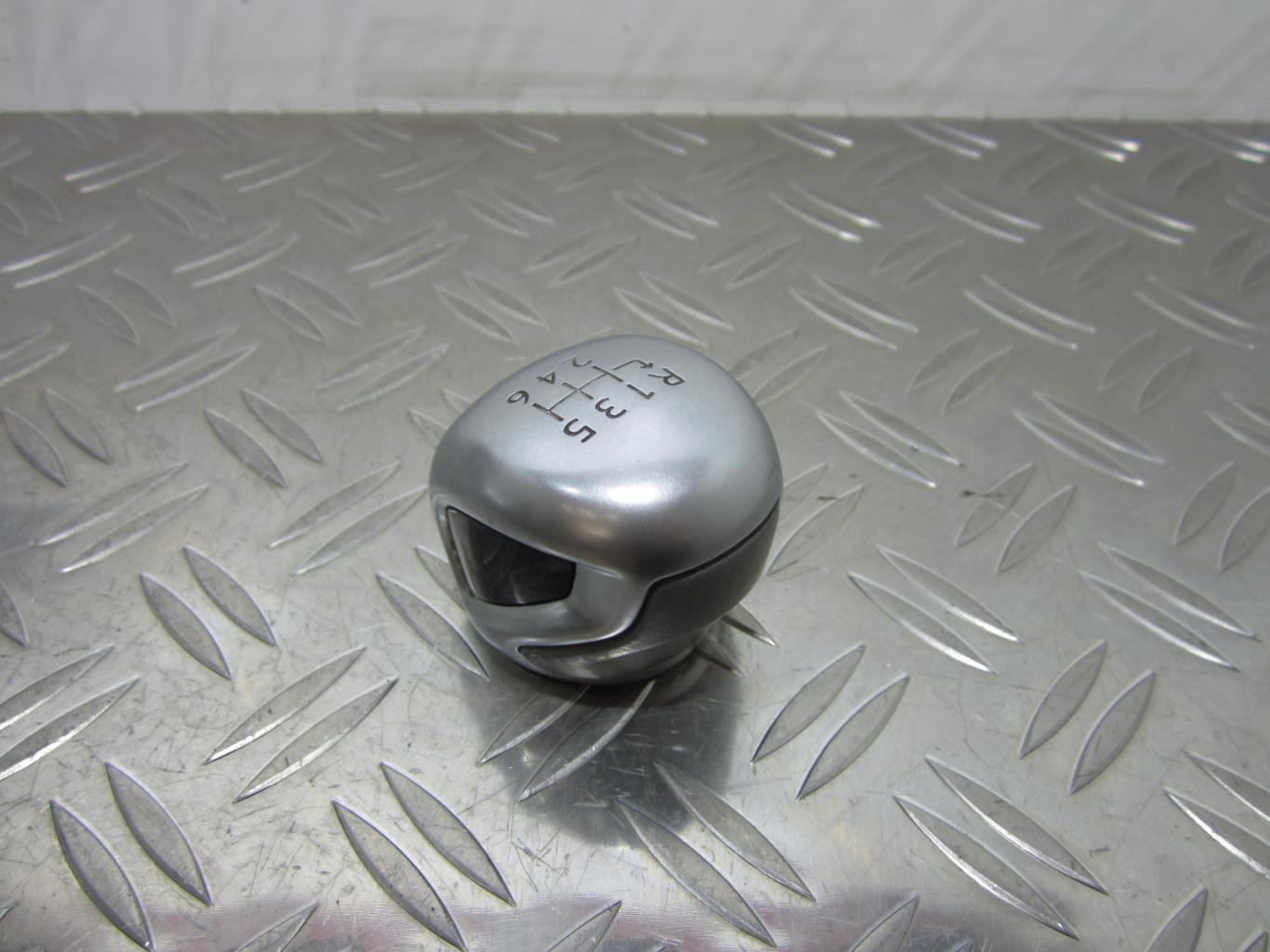Console central (interieur plastique) PEUGEOT 308 2 PHASE 1 – 98088087XU / 9801108980