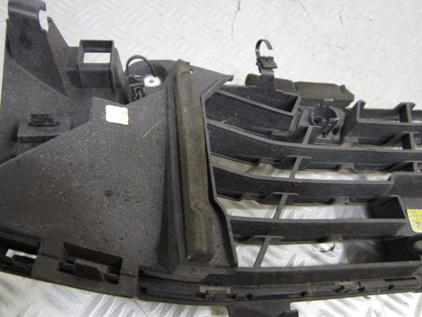 Grille de pare choc RENAULT CLIO 5 – 622541469r