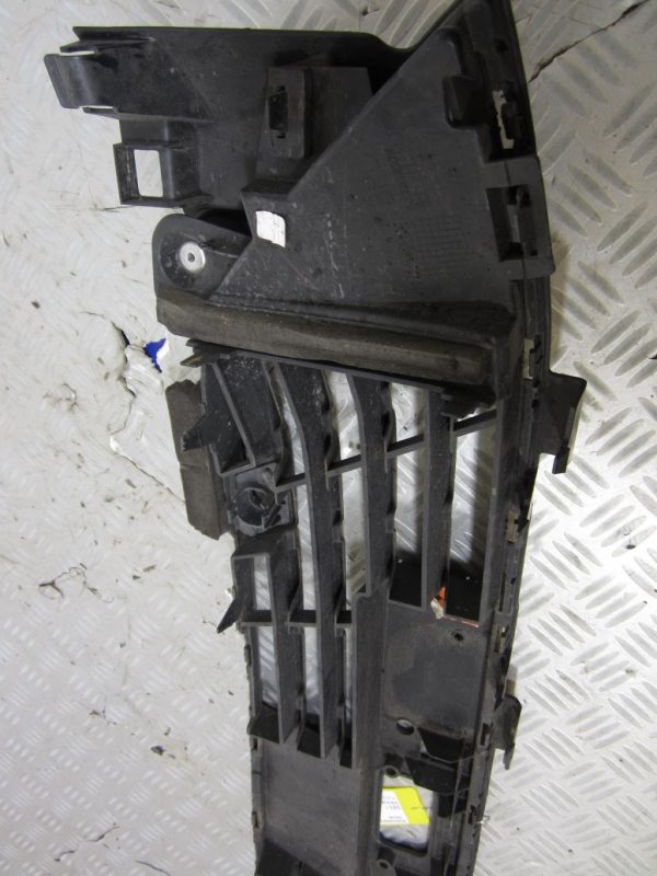 Grille de pare choc RENAULT CLIO 5 – 622541469r