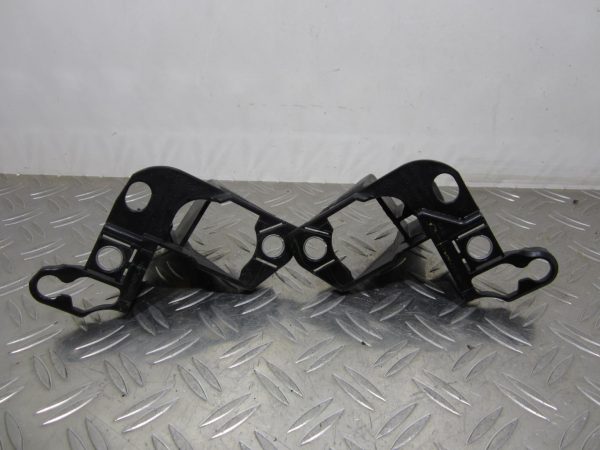 Supports de pare chocs avant RENAULT CLIO 5 – 625262005R / 625274627R