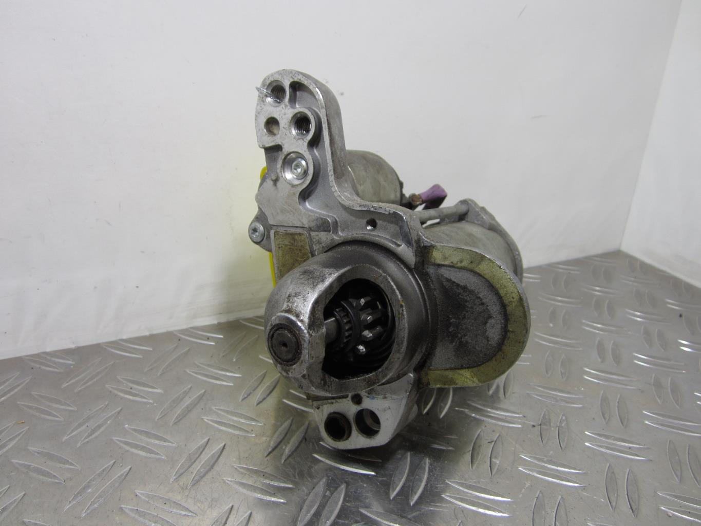 Demarreur RENAULT CLIO 5 – 233008820r-b