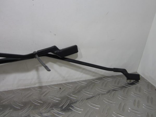 Bras essuie glace avant RENAULT CLIO 5 – 288865010r