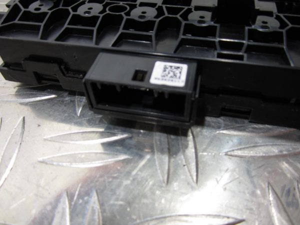 Bouton de warning RENAULT CLIO 5 – 283e86345r