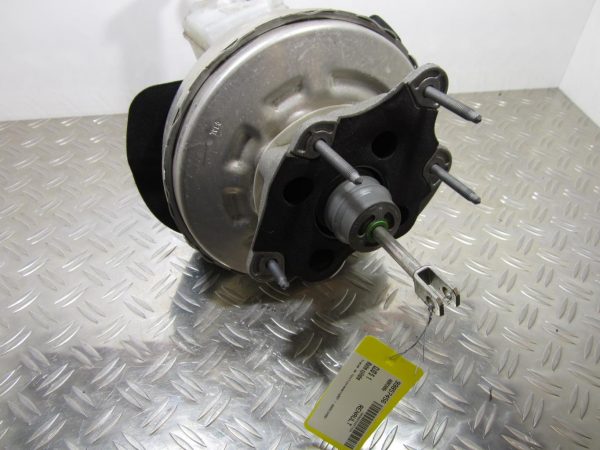 Maitre cylindre (freinage) RENAULT CLIO 5 – 460912496r