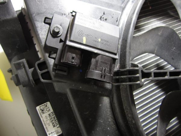 BLOC REFROIDISSEMENT RENAULT CLIIO 5 – 14496668R / 214106666r / ca2129 / 214815462r