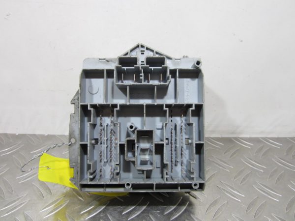 Porte fusible ALFA ROMEO 147 PHASE 1 – REF : 51742420