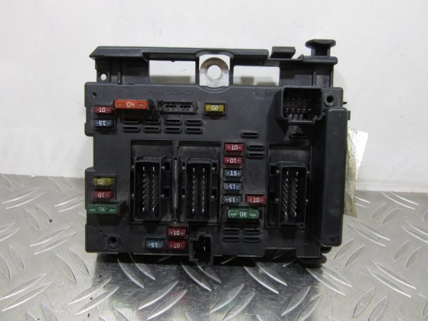 Boitier servitude moteur (BSM) PEUGEOT 206 PHASE 1 – 9650664080