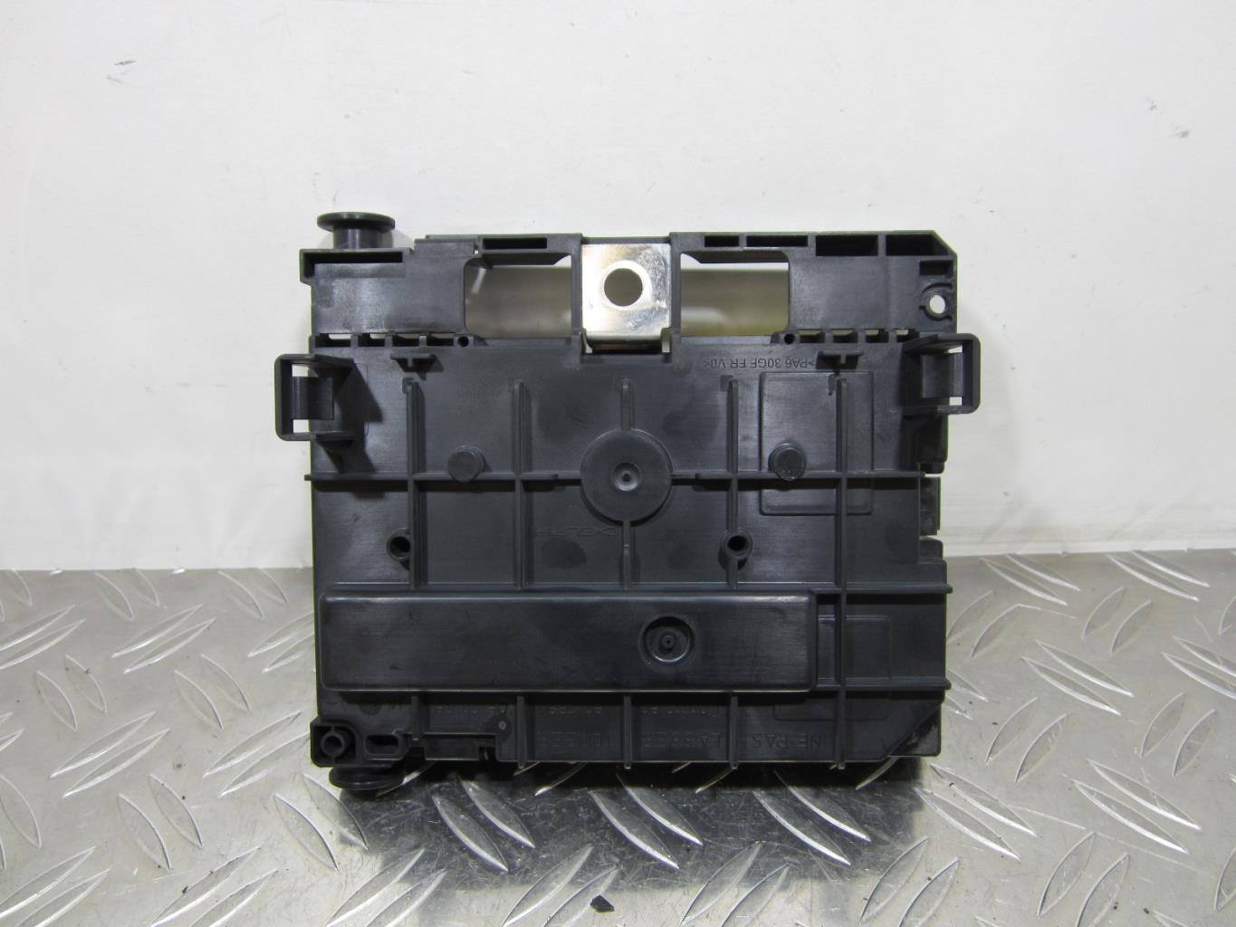 Boitier servitude moteur (BSM) PEUGEOT 308 1 PHASE 1 – 9666700480