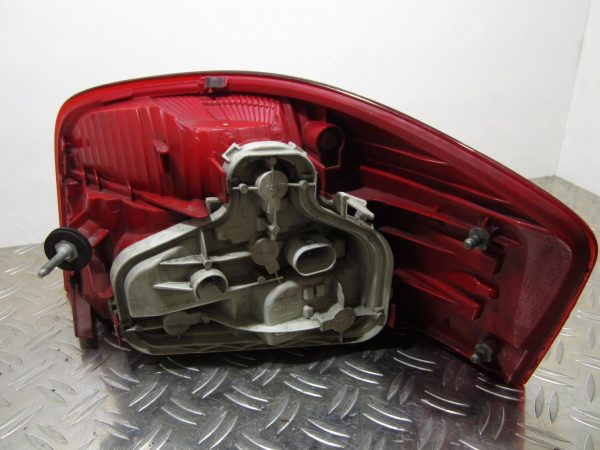 Feu arriere principal gauche (feux) AUDI A3 2 8P – 8p0945095024s