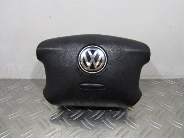 Air bag conducteur VOLKSWAGEN GOLF 4 – 3B0880201