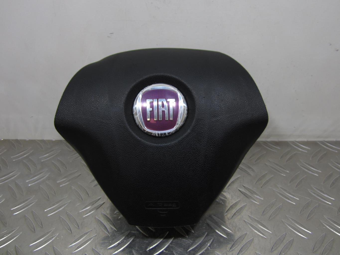 Air bag conducteur FIAT GRANDE PUNTO – 07354606210