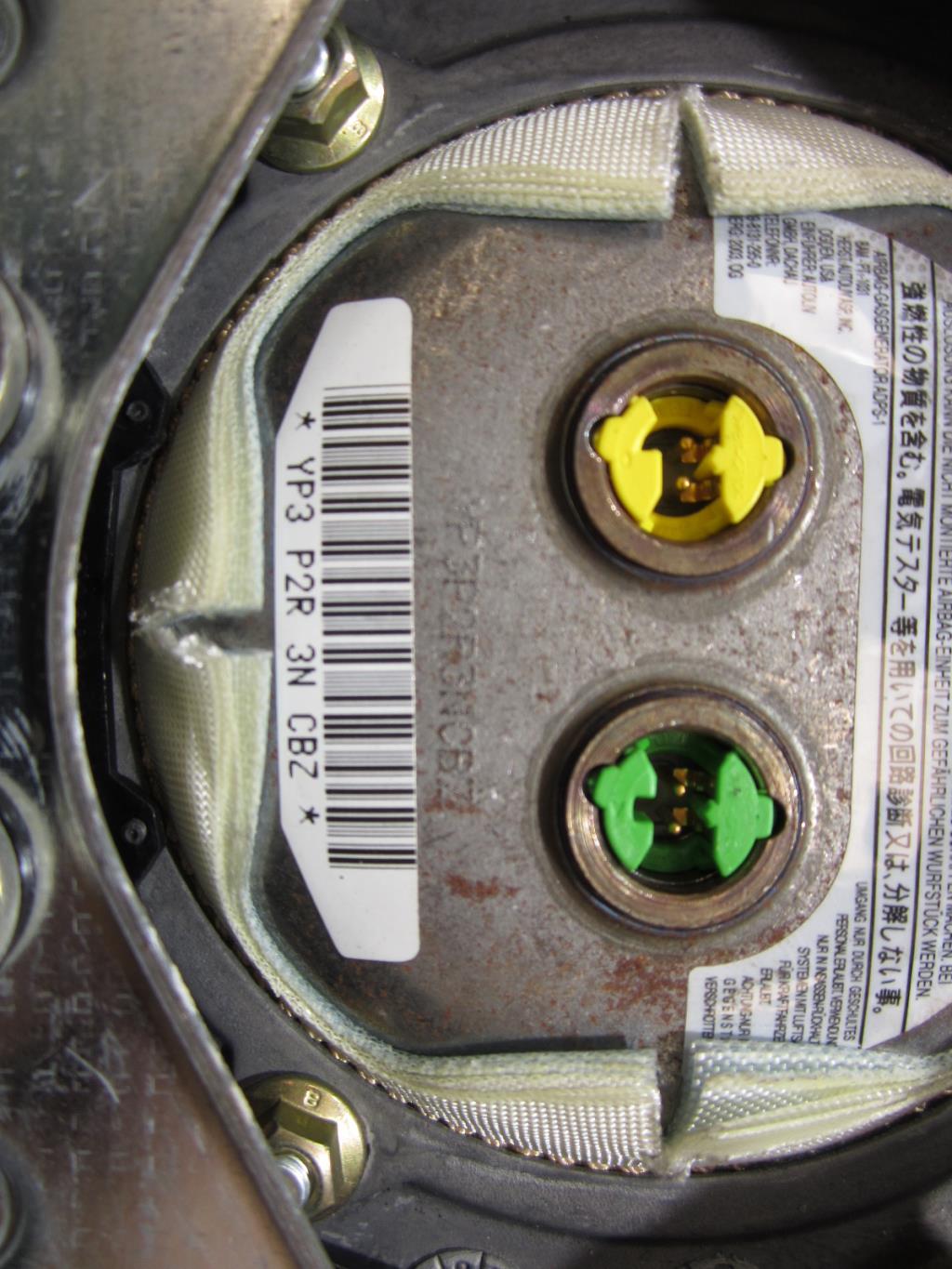Air bag conducteur MERCEDES CLASSE C 203 PHASE 1 – A2034602398